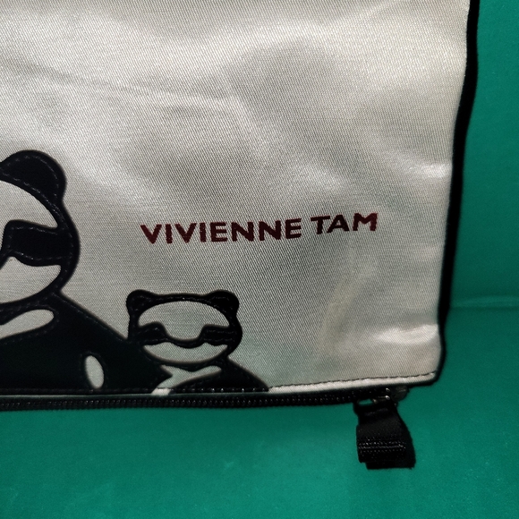 Vivienne Tam clutch - Picture 3 of 9